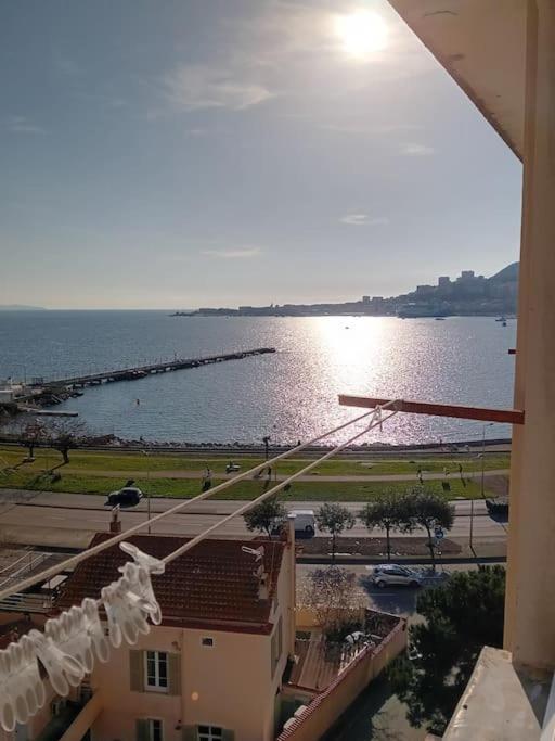 Lumineux Et Cosy F3 Vue Mer Ajaccio  Exterior photo